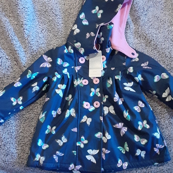 Rain jackets - Picture 4 of 4